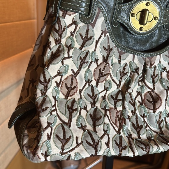 RARE Beautiful Lockheart By Brighton Green Leather Beaded Tote Bag - Picture 3 of 12